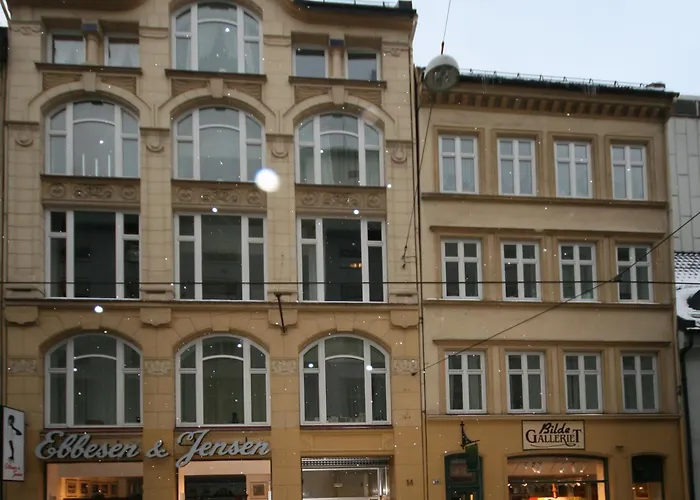 Liten Perle Midt I Sentrum